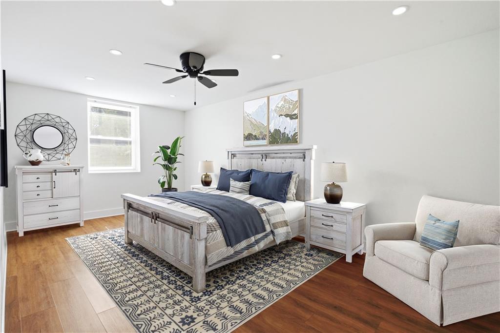 3326 Shoreland Drive