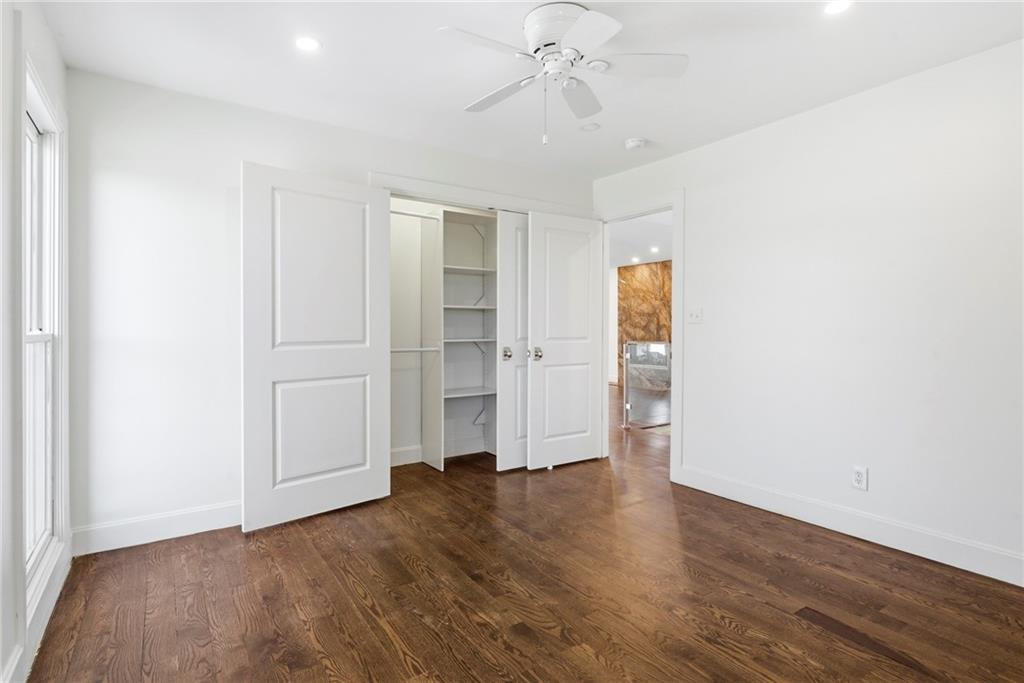 3326 Shoreland Drive