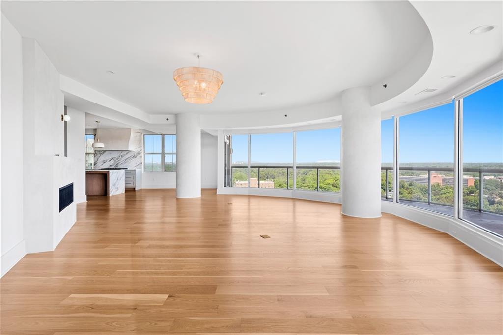 2881 Peachtree Road NE Unit 2201