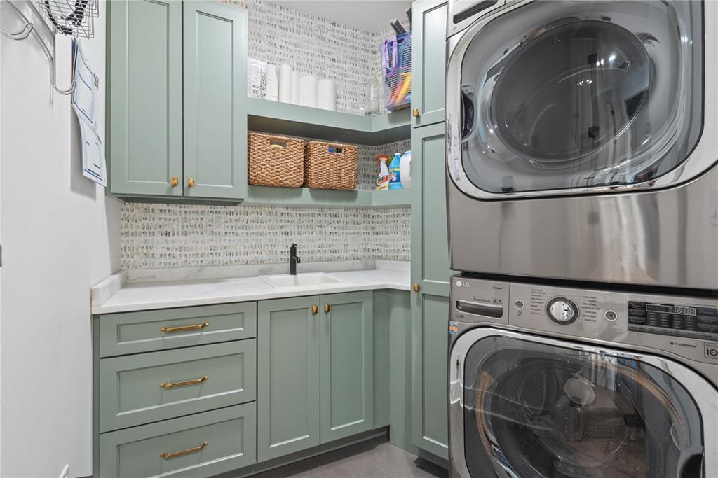 2881 Peachtree Road NE Unit 2201