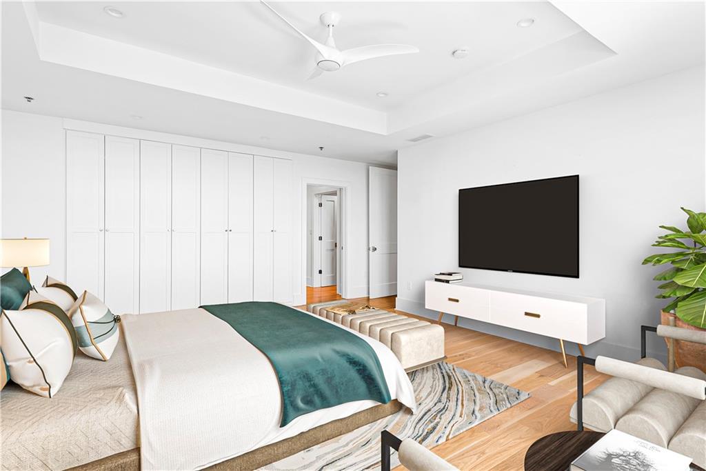 2881 Peachtree Road NE Unit 2201