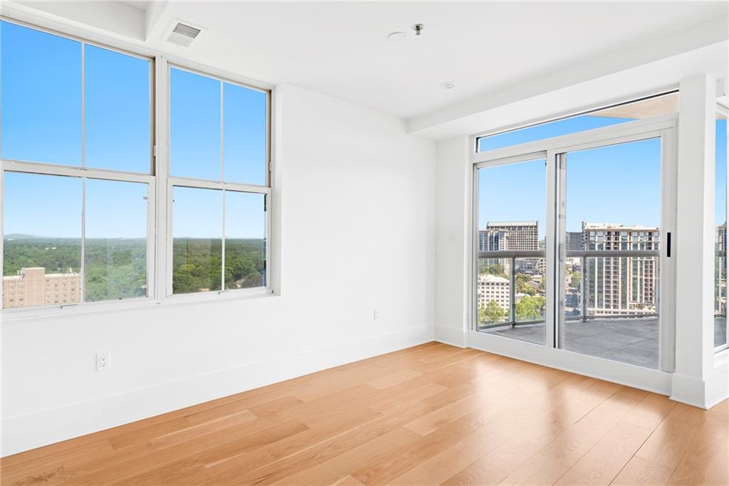 2881 Peachtree Road NE Unit 2201