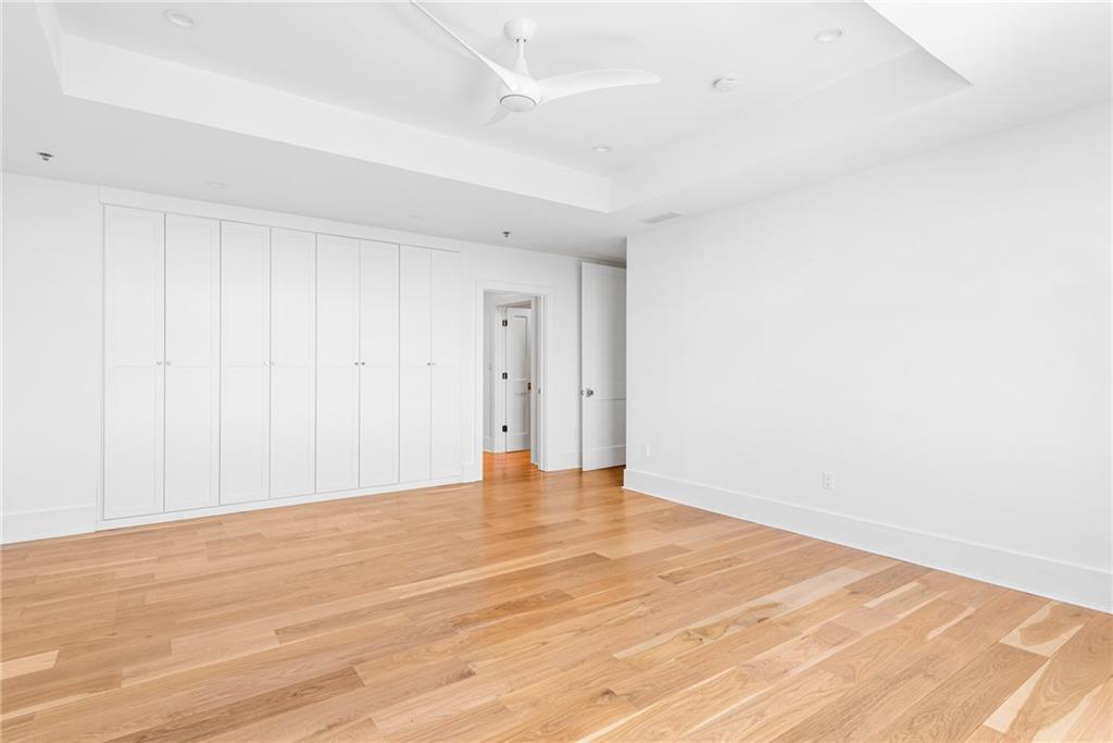 2881 Peachtree Road NE Unit 2201