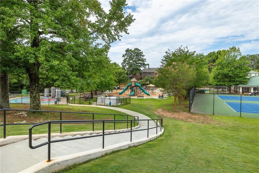 1444 Etowah Drive NE