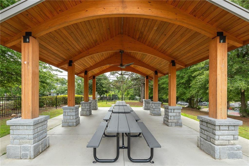 1444 Etowah Drive NE