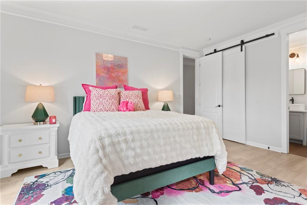 1444 Etowah Drive NE