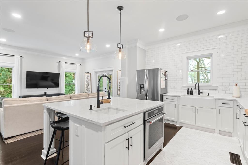 1444 Etowah Drive NE