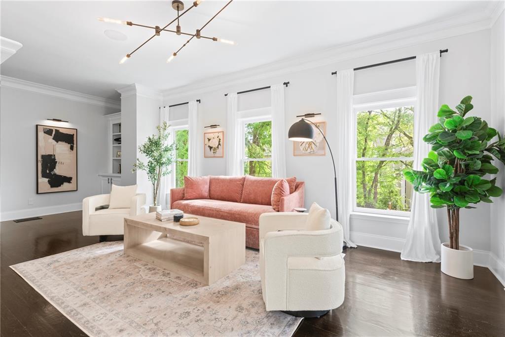 1444 Etowah Drive NE