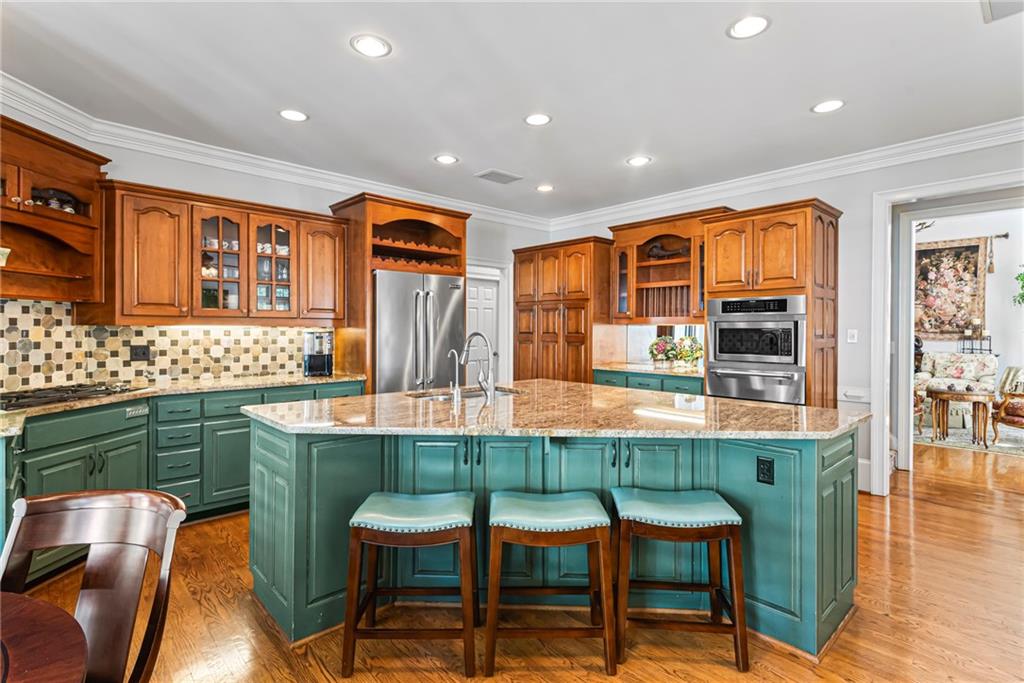 885 Carlton Ridge NE