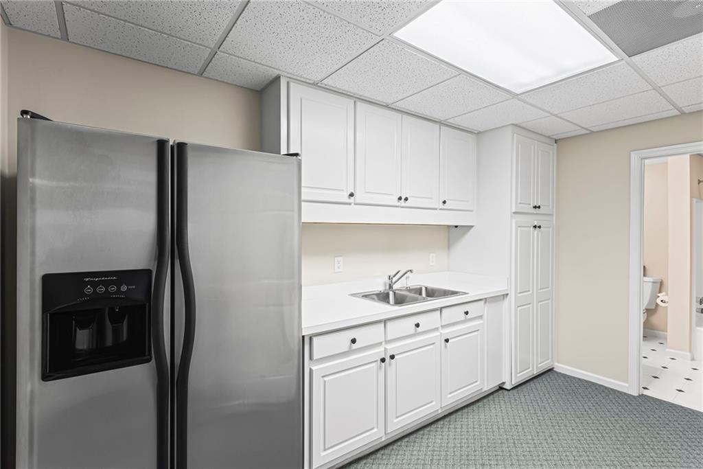 885 Carlton Ridge NE