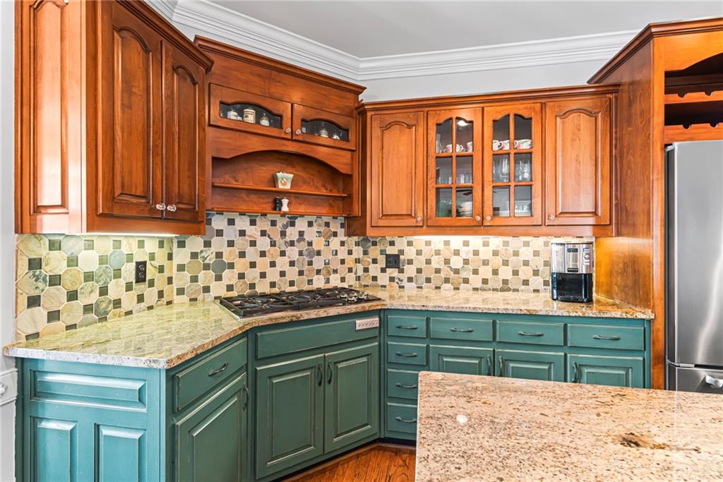 885 Carlton Ridge NE