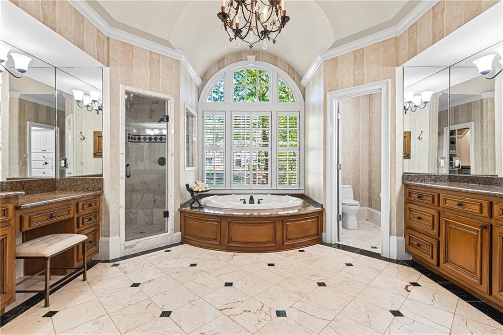 885 Carlton Ridge NE