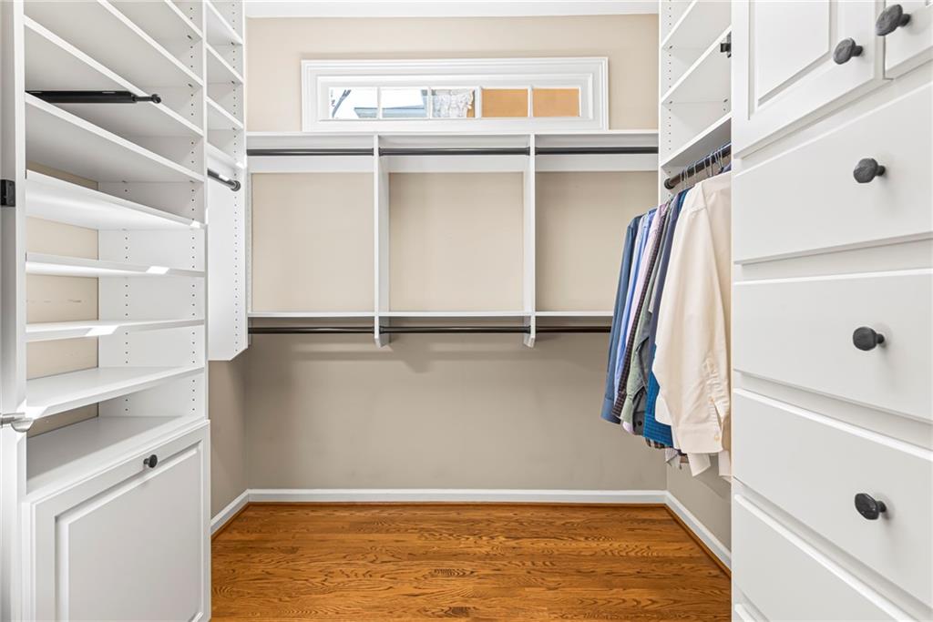 885 Carlton Ridge NE