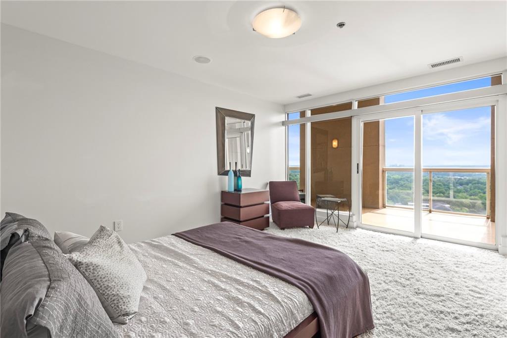 2881 Peachtree Road NE Unit 2304