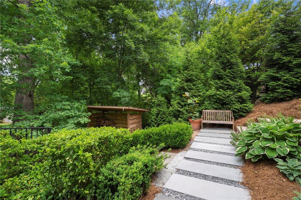 6321 Hunting Creek Road