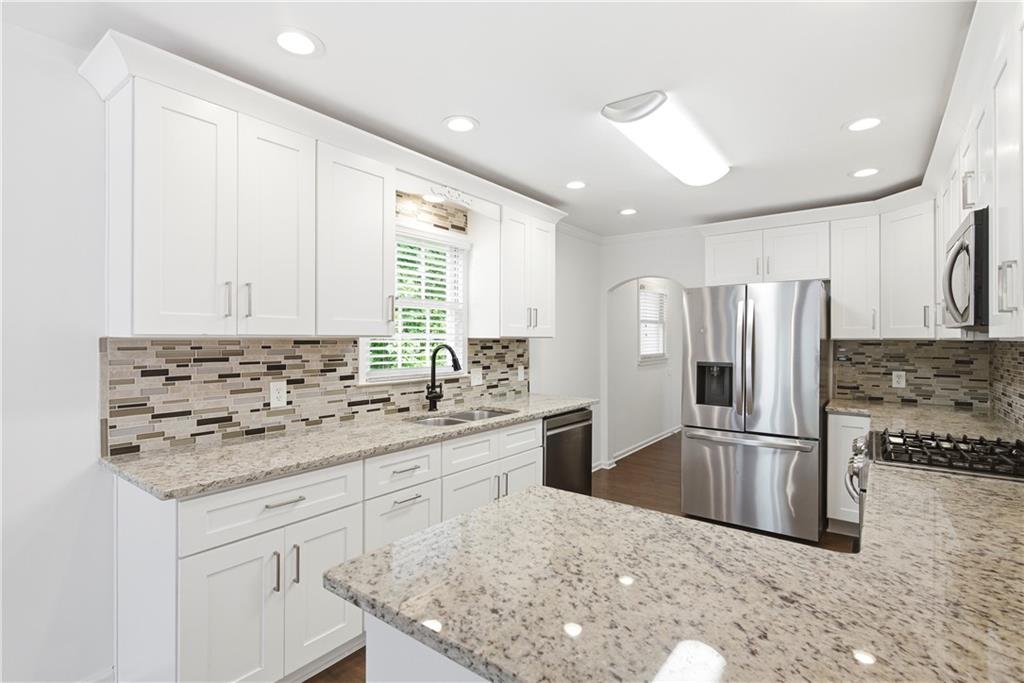 6014 Lake Lanier Heights Road