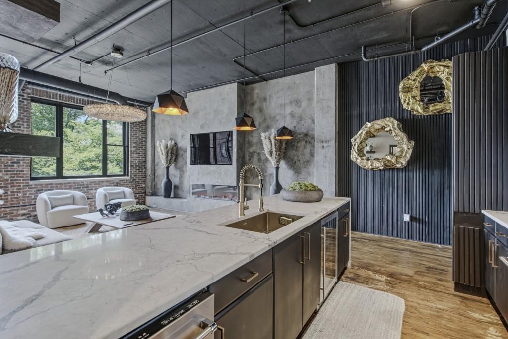3235 Roswell Road Unit 502