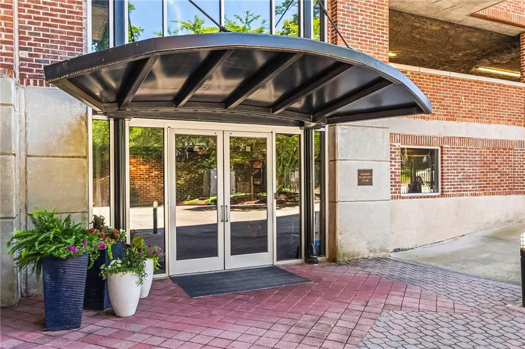 3235 Roswell Road Unit 502