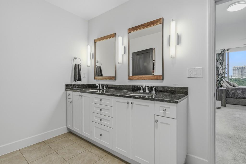 2795 Peachtree Road Unit 805
