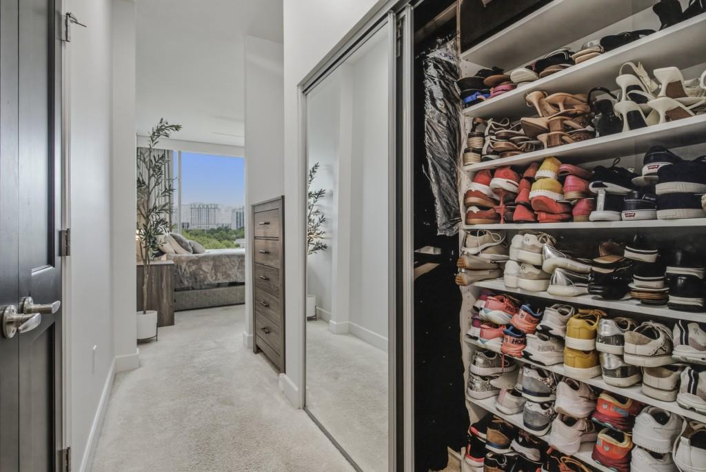 2795 Peachtree Road Unit 805