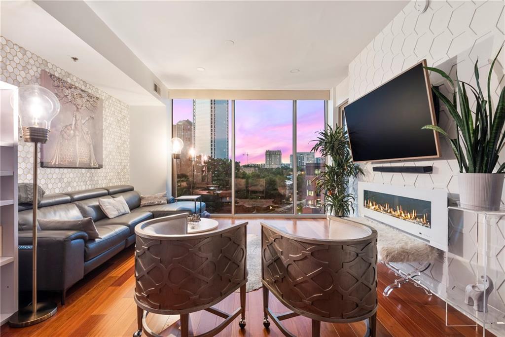 2795 Peachtree Road Unit 805