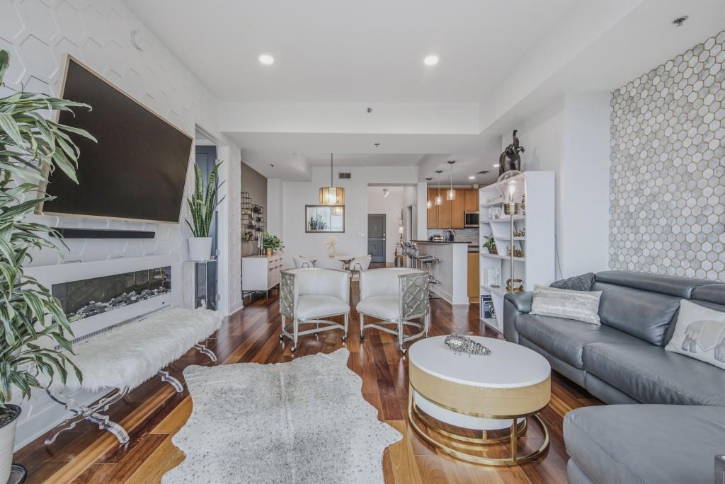2795 Peachtree Road Unit 805