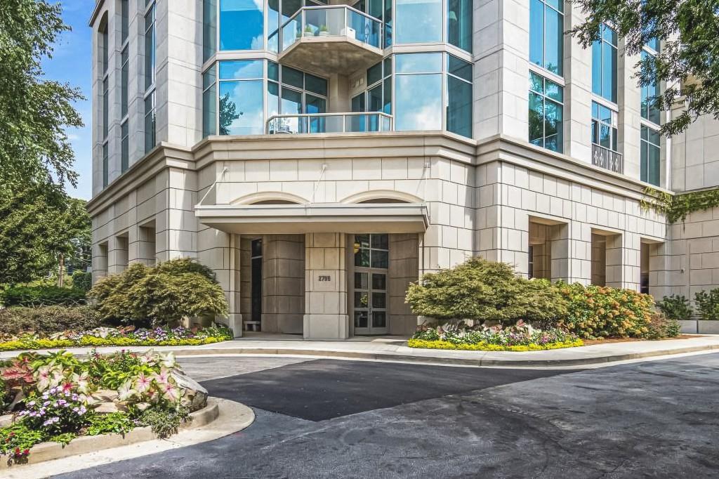 2795 Peachtree Road Unit 805