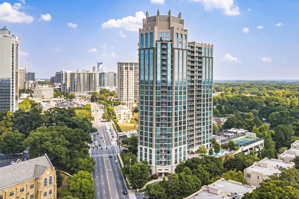 2795 Peachtree Road Unit 805
