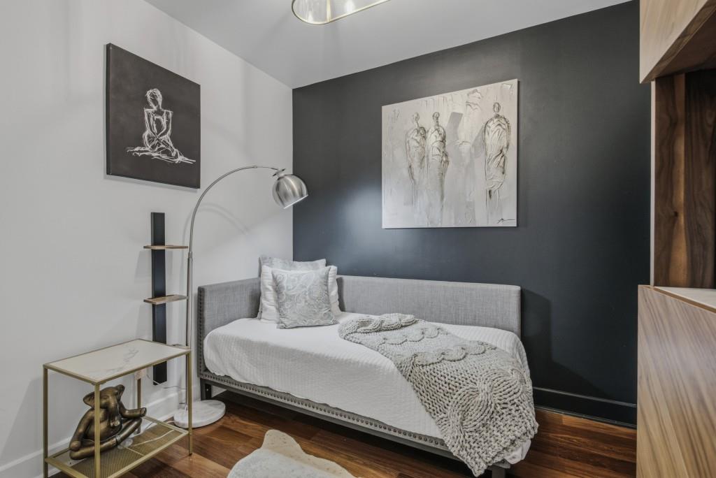 2795 Peachtree Road Unit 805