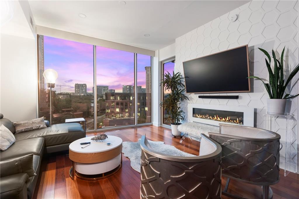 2795 Peachtree Road Unit 805