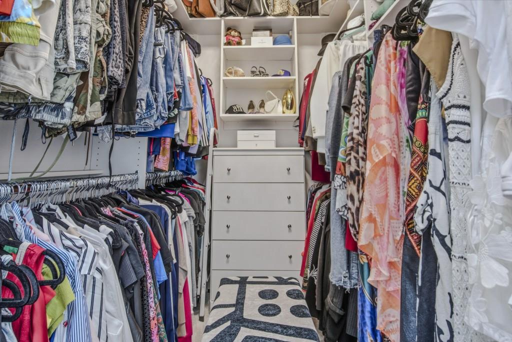 2795 Peachtree Road Unit 805