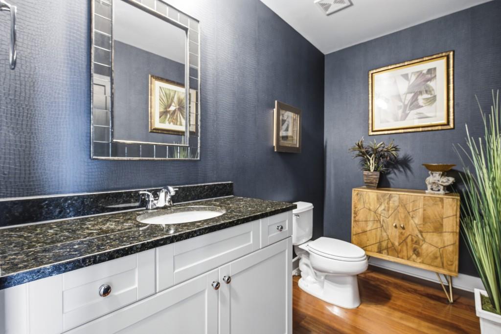 2795 Peachtree Road Unit 805