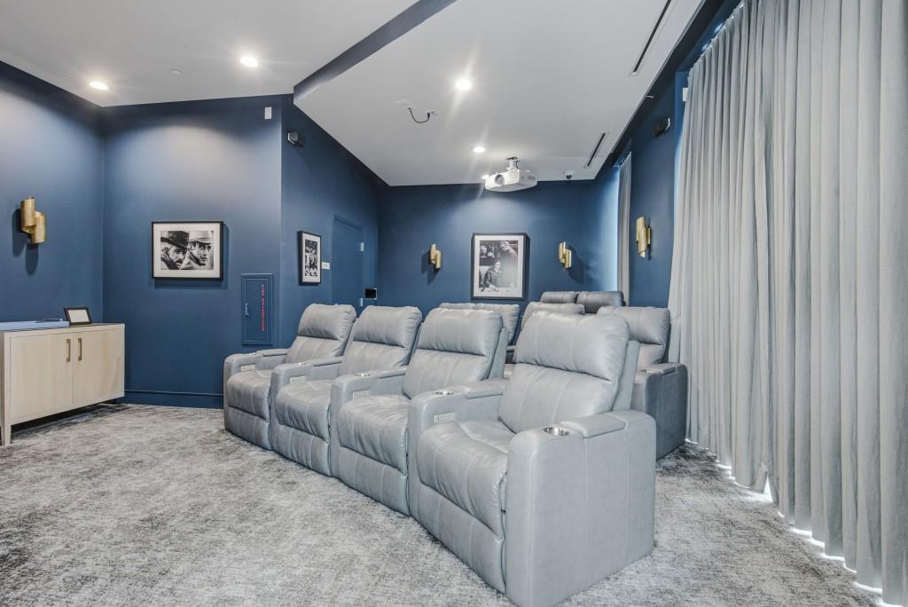 2795 Peachtree Road Unit 805