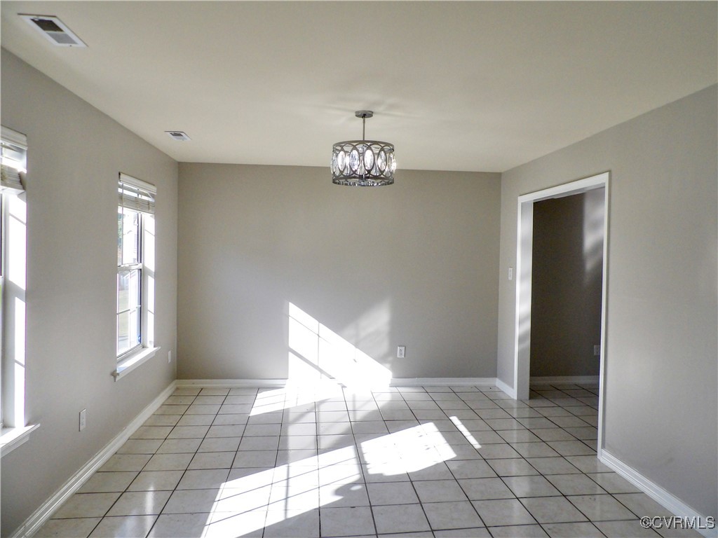 2600 Geneva Dr