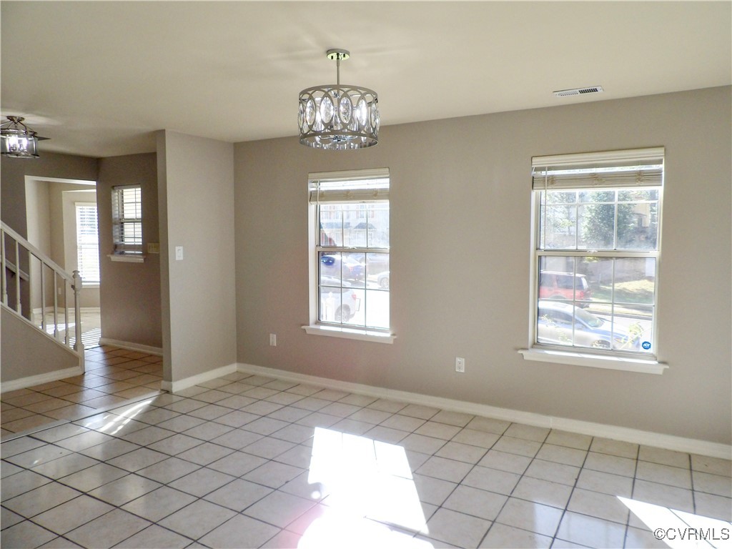 2600 Geneva Dr