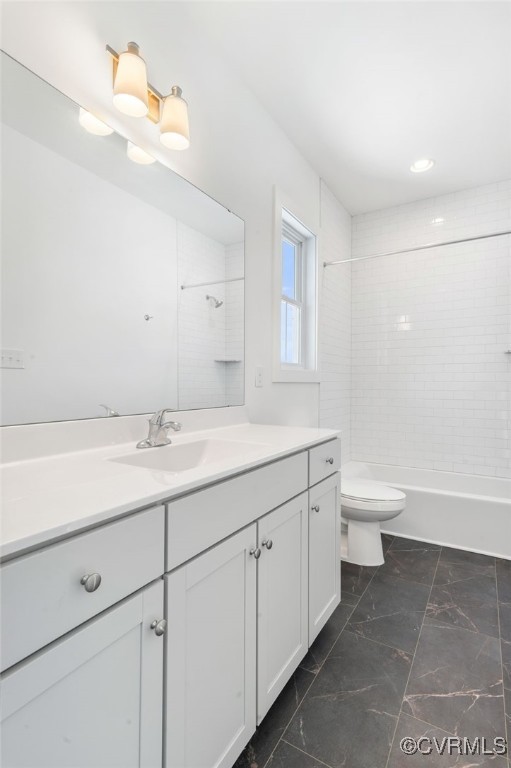 213 E Ladies Mile Rd