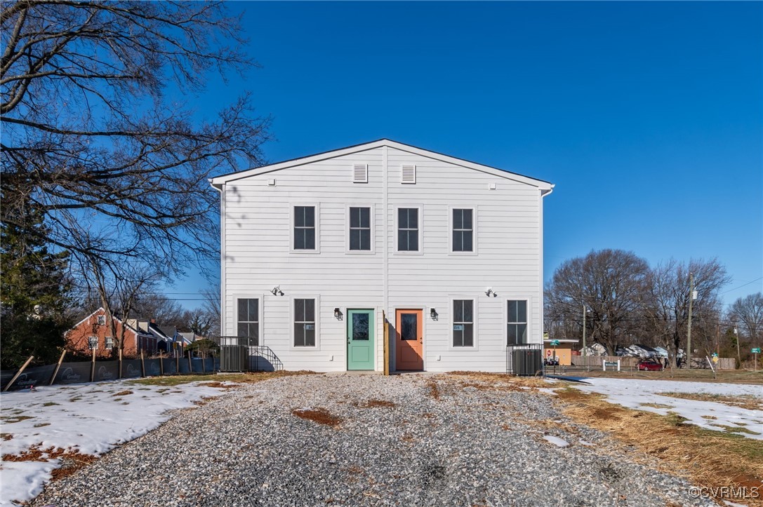 213 E Ladies Mile Rd