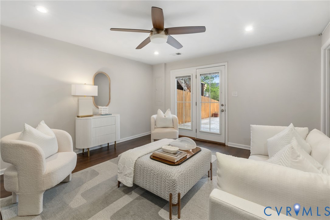 7965 Wistar Woods Ct
