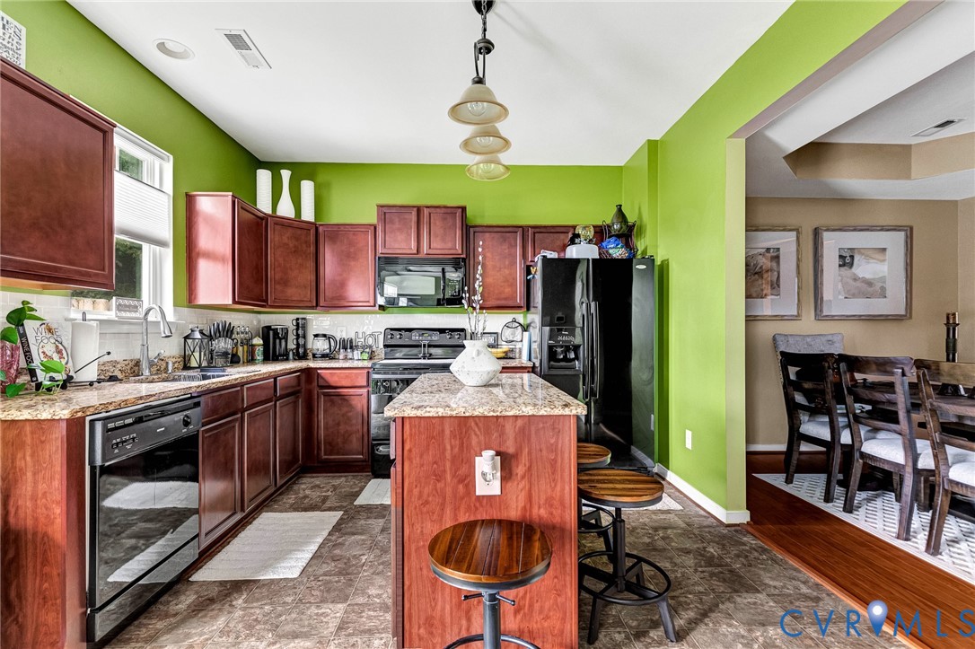 119 New Market Village Pky