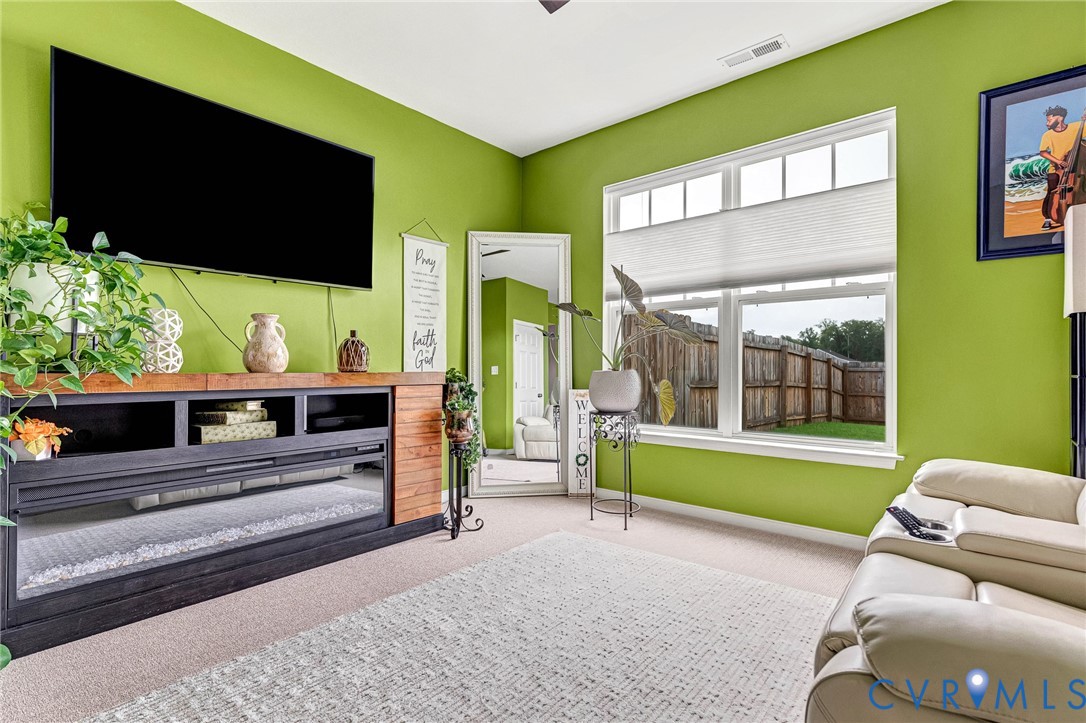 119 New Market Village Pky