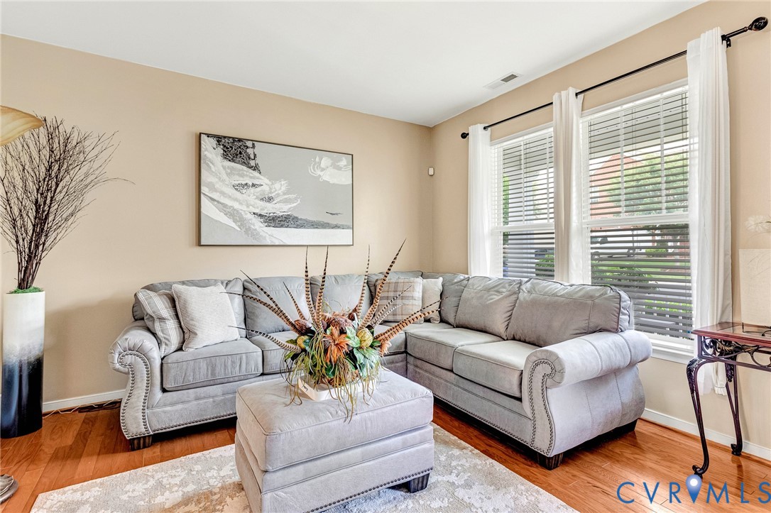 119 New Market Village Pky