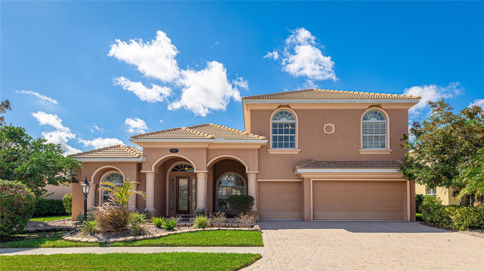 6961 SCRUB JAY DR