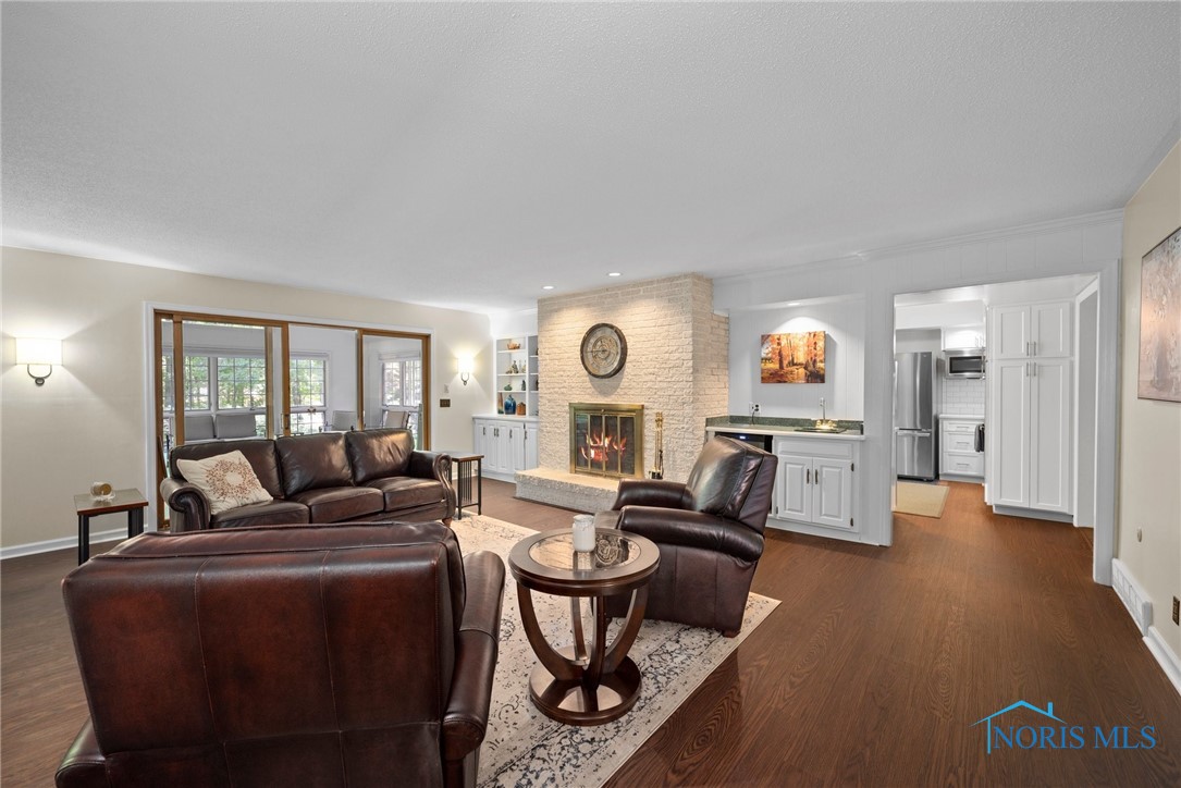 4544 Crossfields Road