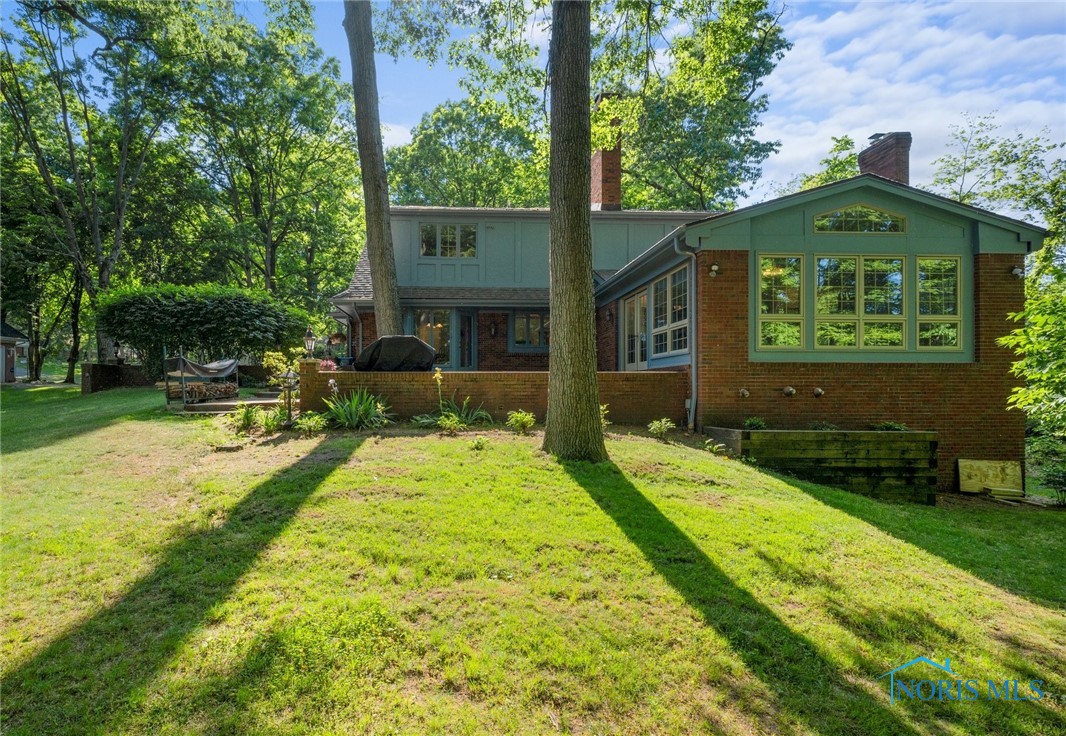 4544 Crossfields Road