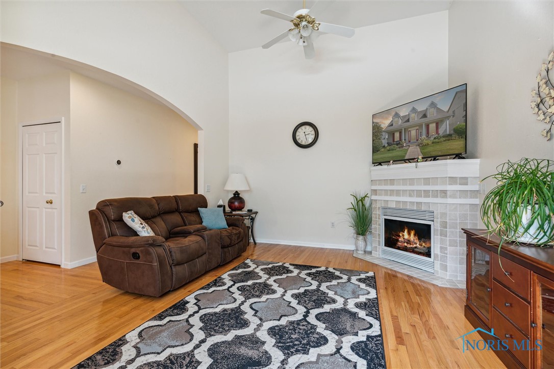 5646 Breezy Porch Drive