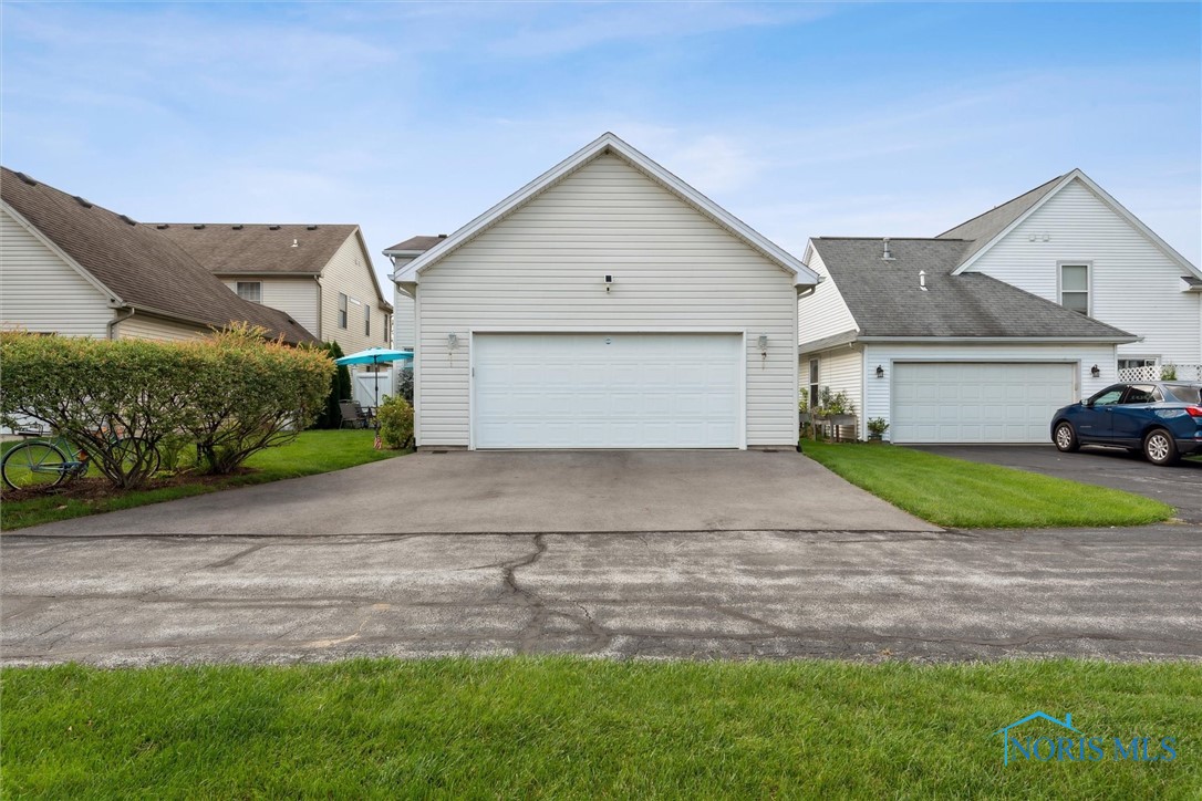 5646 Breezy Porch Drive