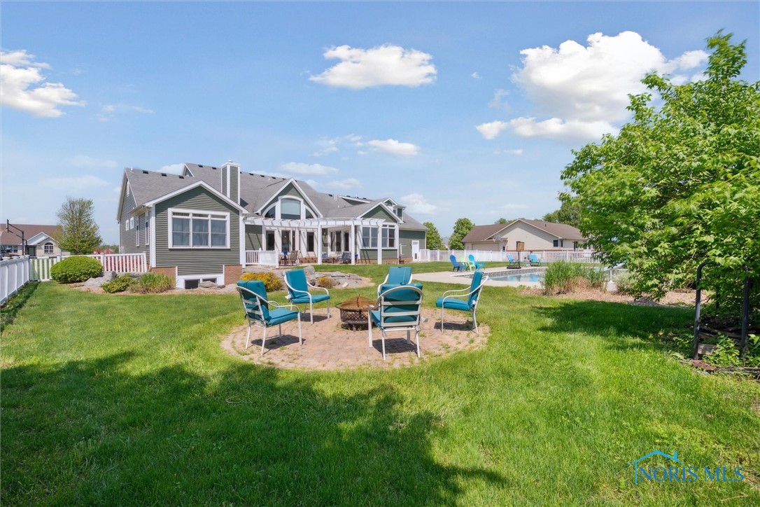 22191 W Red Clover Lane
