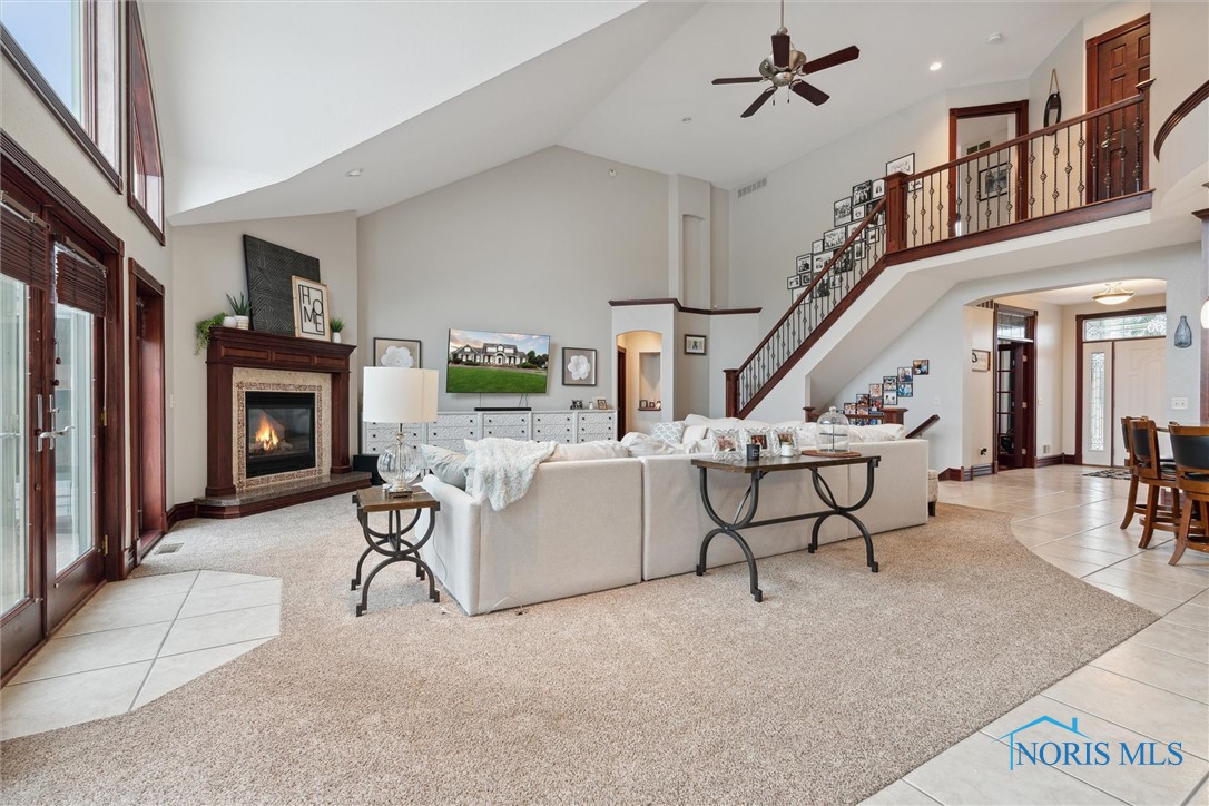 22191 W Red Clover Lane