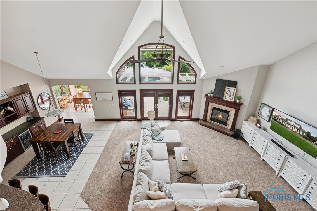 22191 W Red Clover Lane
