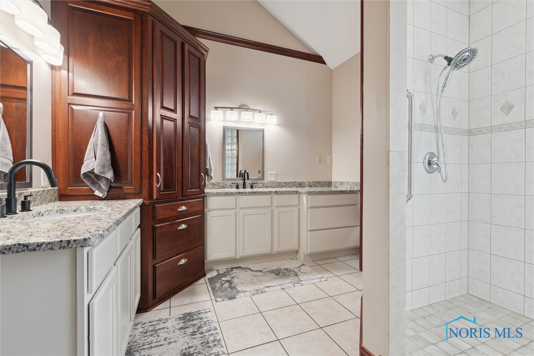 22191 W Red Clover Lane